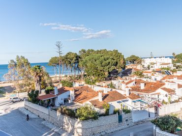 Penthouse mit Pool zum Verkauf in Las Marinas / Les Marines