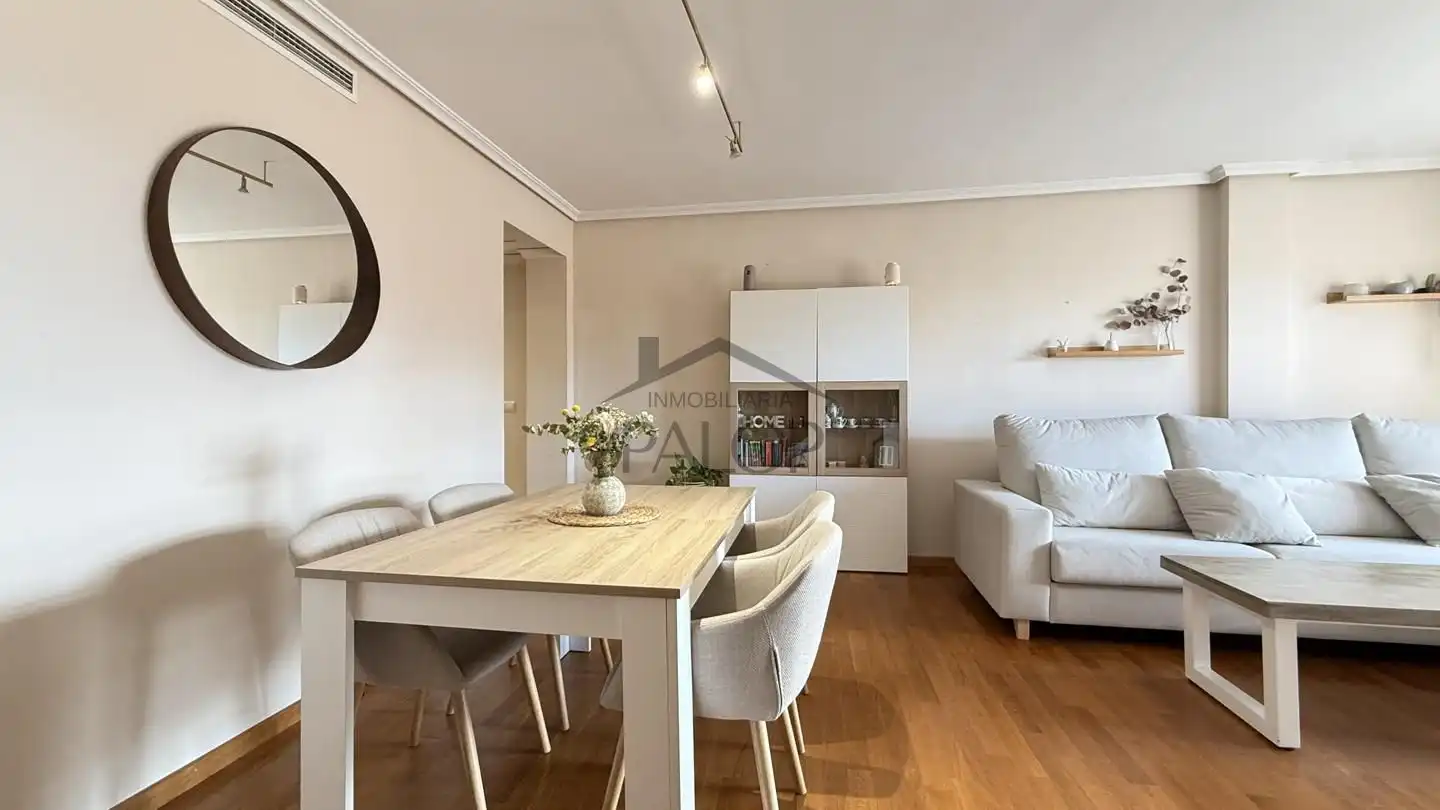 Sala d'estar de Pis en venda en Carcaixent amb Parquet, Terrassa i Traster