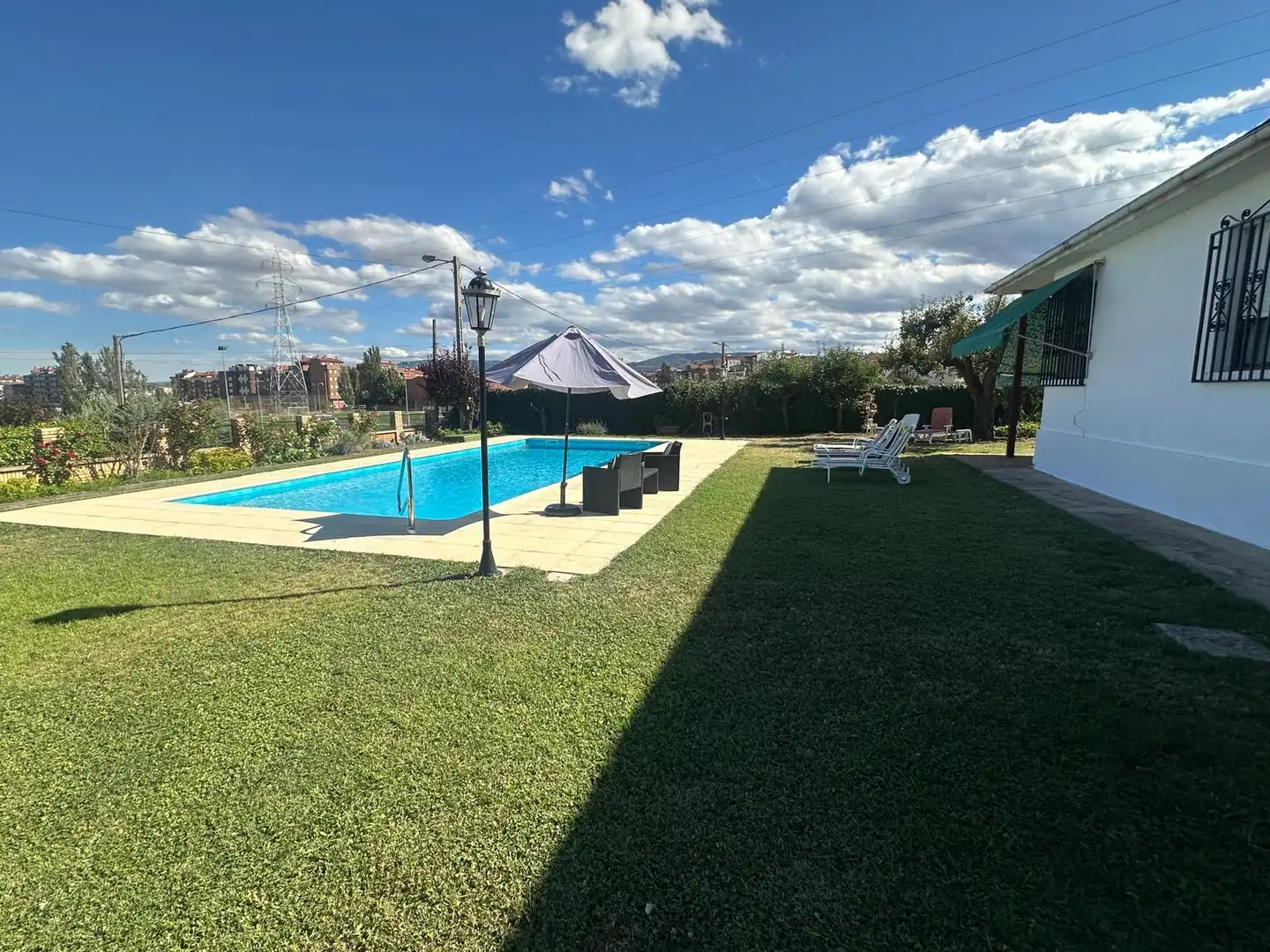 Detached house with pool for sale in Calle el Hórreo, imagen 4