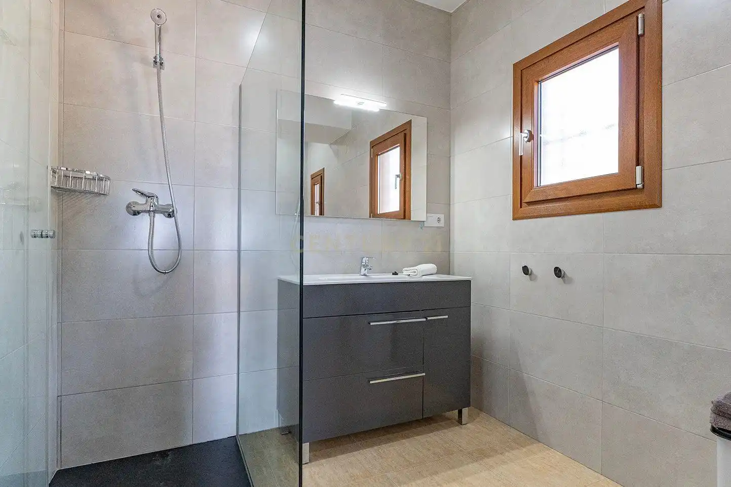 Bathroom of Houses for sale in Calpe / Calp  with Private garden, Storage room and Swimming Pool