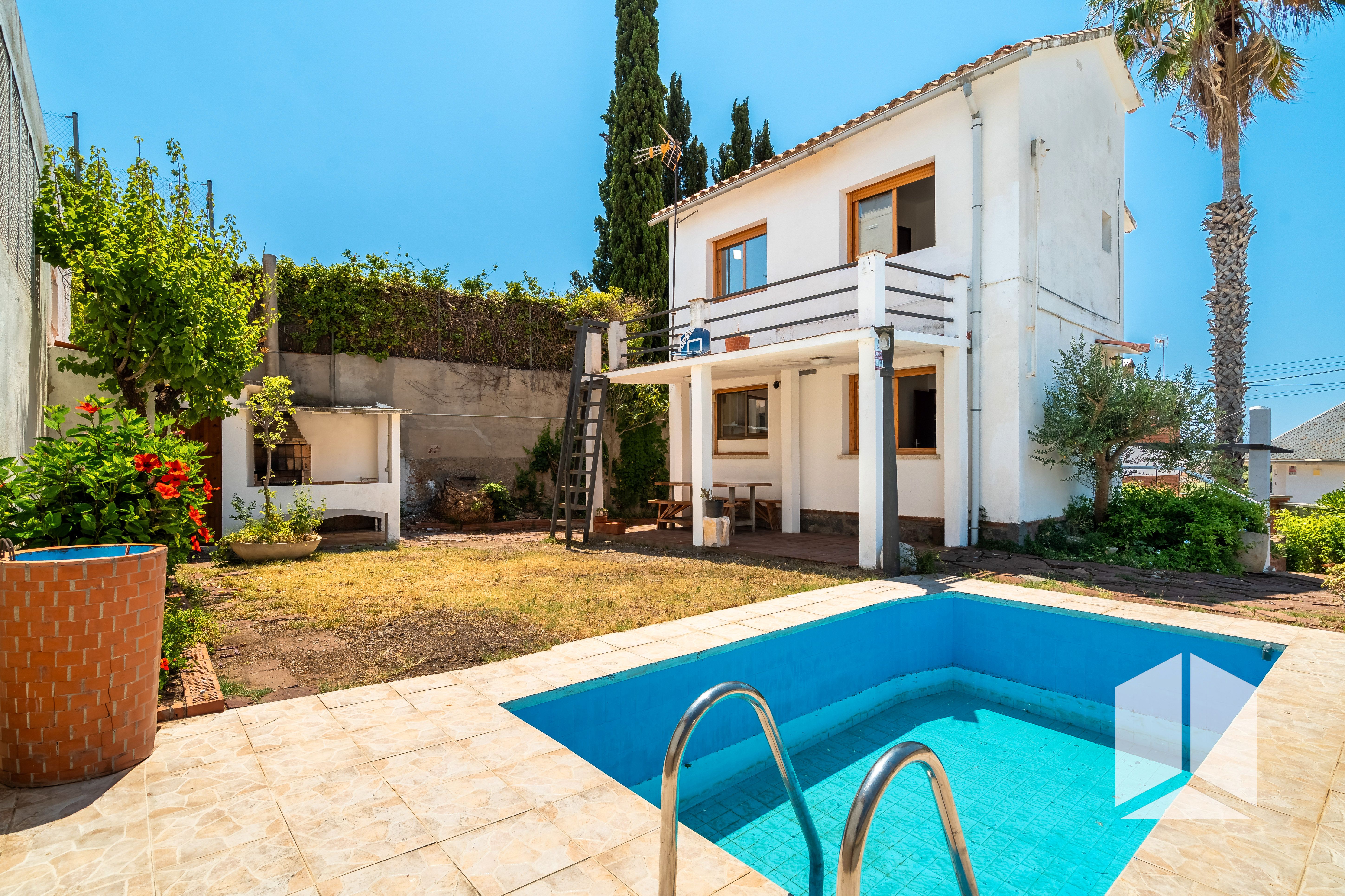 Jardí de Casa o xalet en venda en Viladecans amb Terrassa, Piscina i Balcó