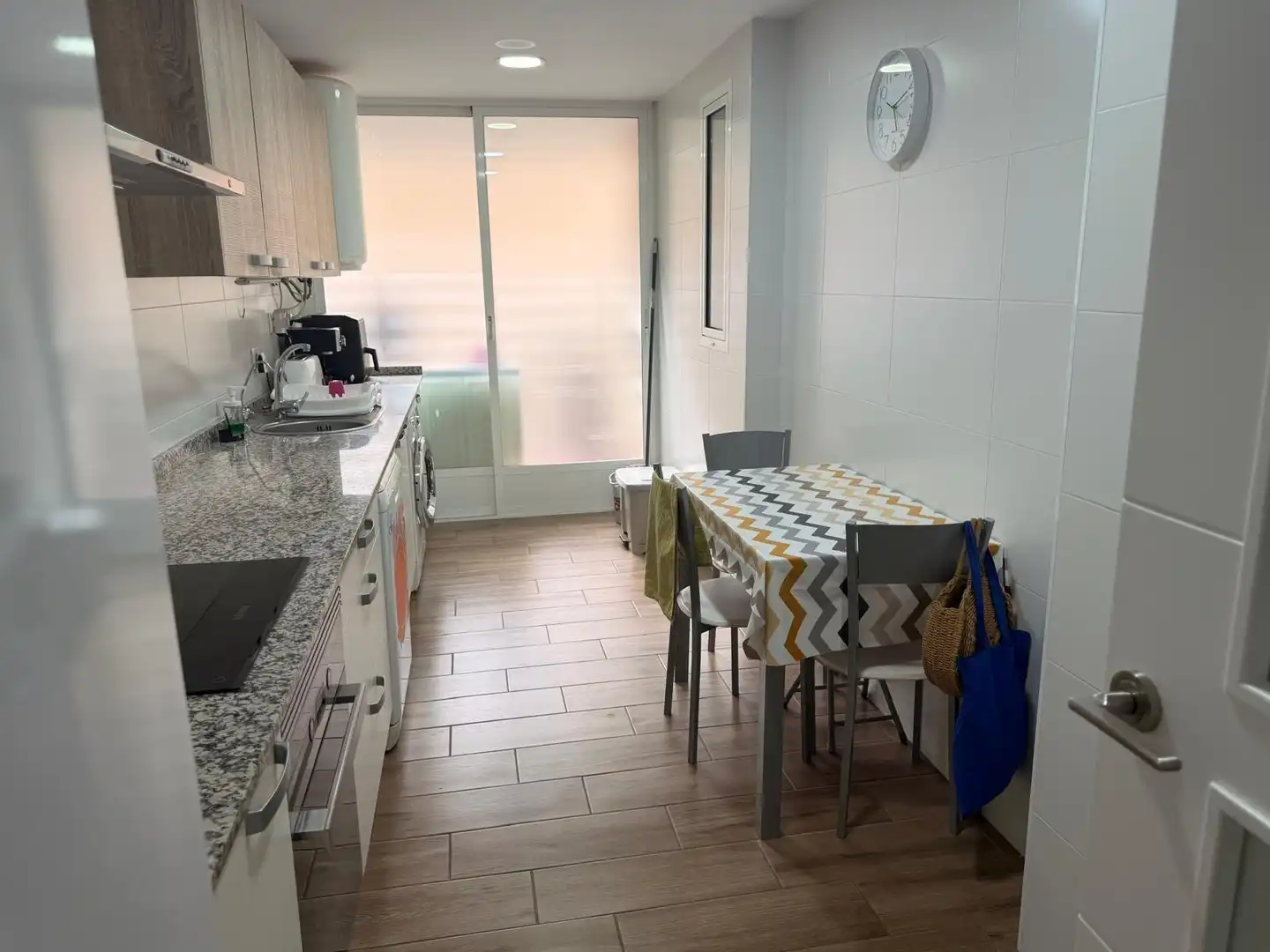 Kitchen of Flat for sale in Cartagena  with Air Conditioner and Furnished