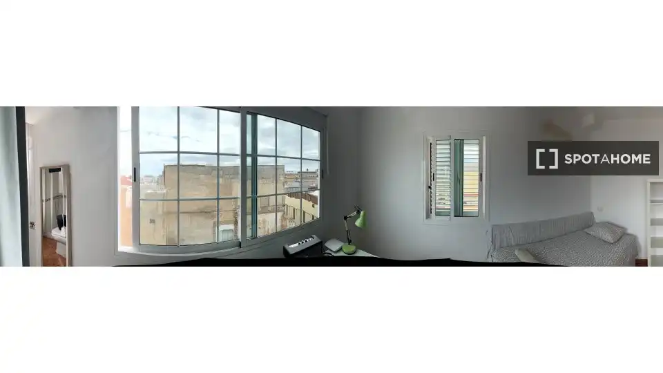 Room in Triana