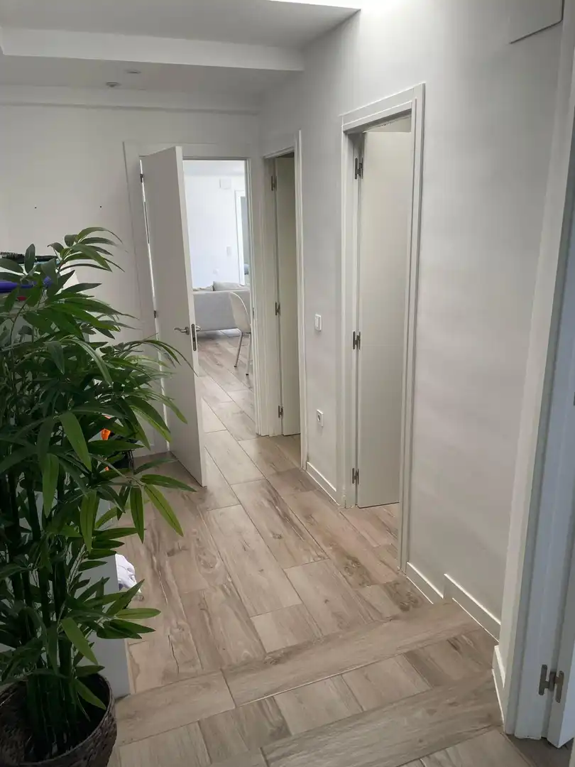Houses for rent in Paterna  with Air Conditioner, Private garden and Parquet flooring