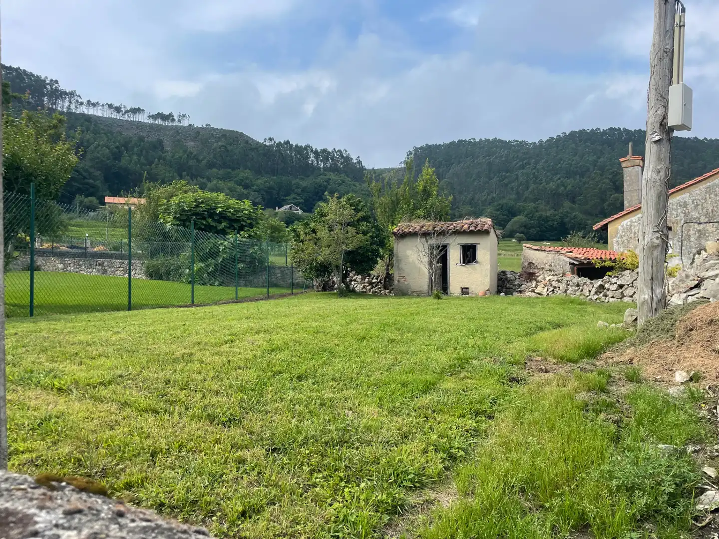 Casa o xalet en venda en Val de San Vicente  amb Jardí privat i Balcó