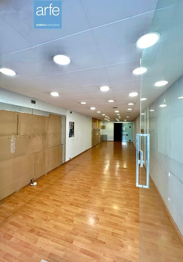 Premises to rent in Manresa  with Air Conditioner and Furnished