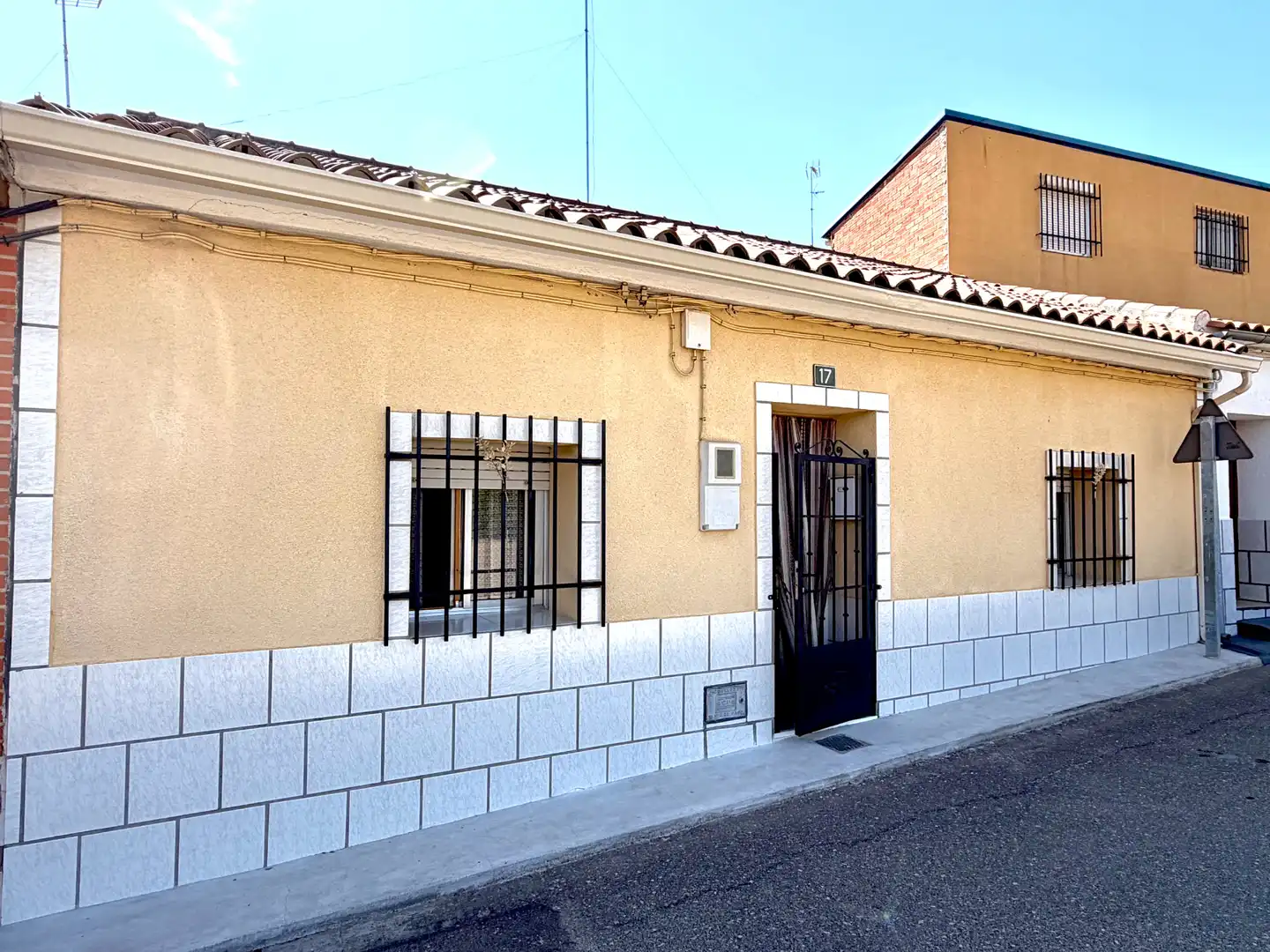 Vista exterior de Casa o chalet en venta en El Carpio de Tajo