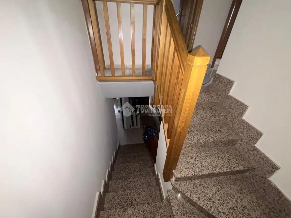 Casa adosada en venta en Velada con Aire acondicionado, Calefacción y Jardín privado