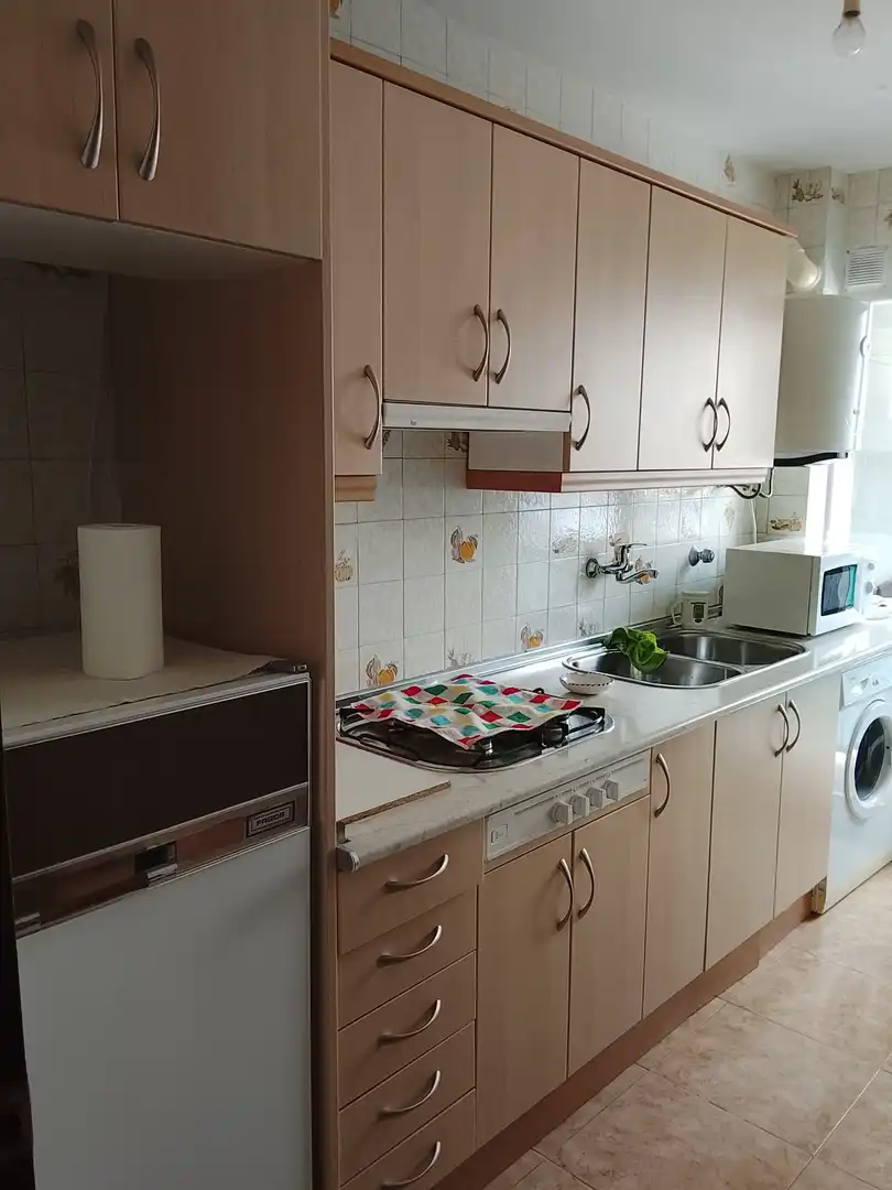 Kitchen of Flat for sale in Madrigal de la Vera  with Terrace