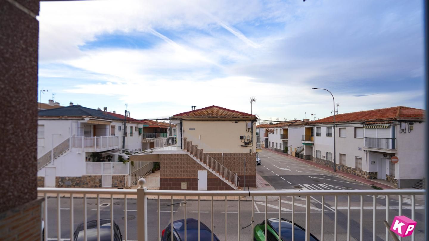 Vista exterior de Pis en venda en Santa Pola amb Aire condicionat i Terrassa
