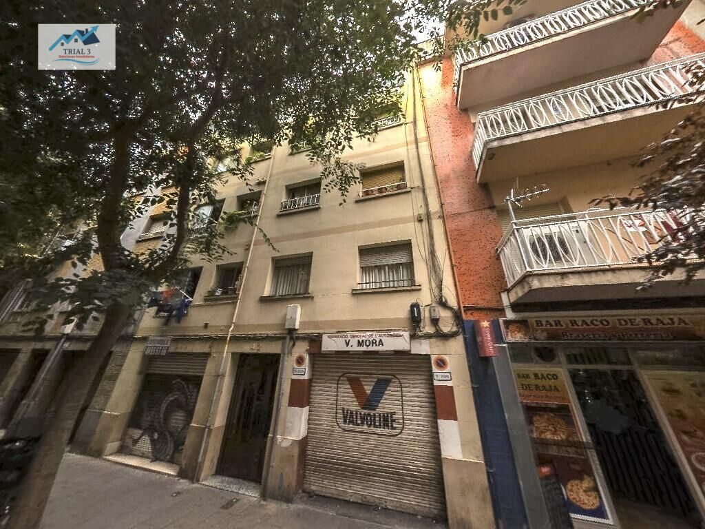Vista exterior de Piso en venta en  Barcelona Capital