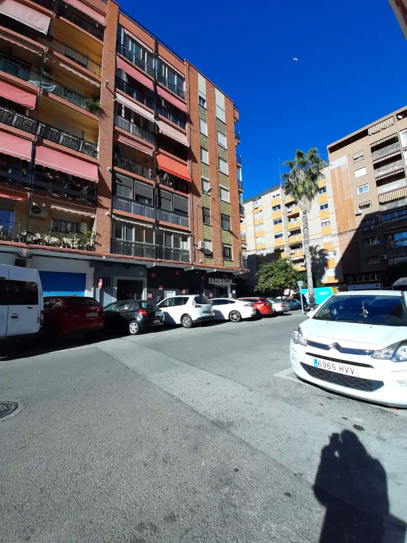 Local comercial en venda a Carrer de l'Explorador Andrés 25, imagen 7