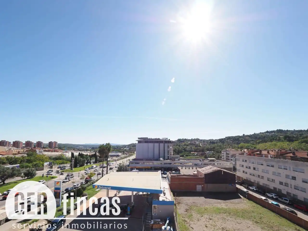 Vista exterior de Àtic en venda en Ponent