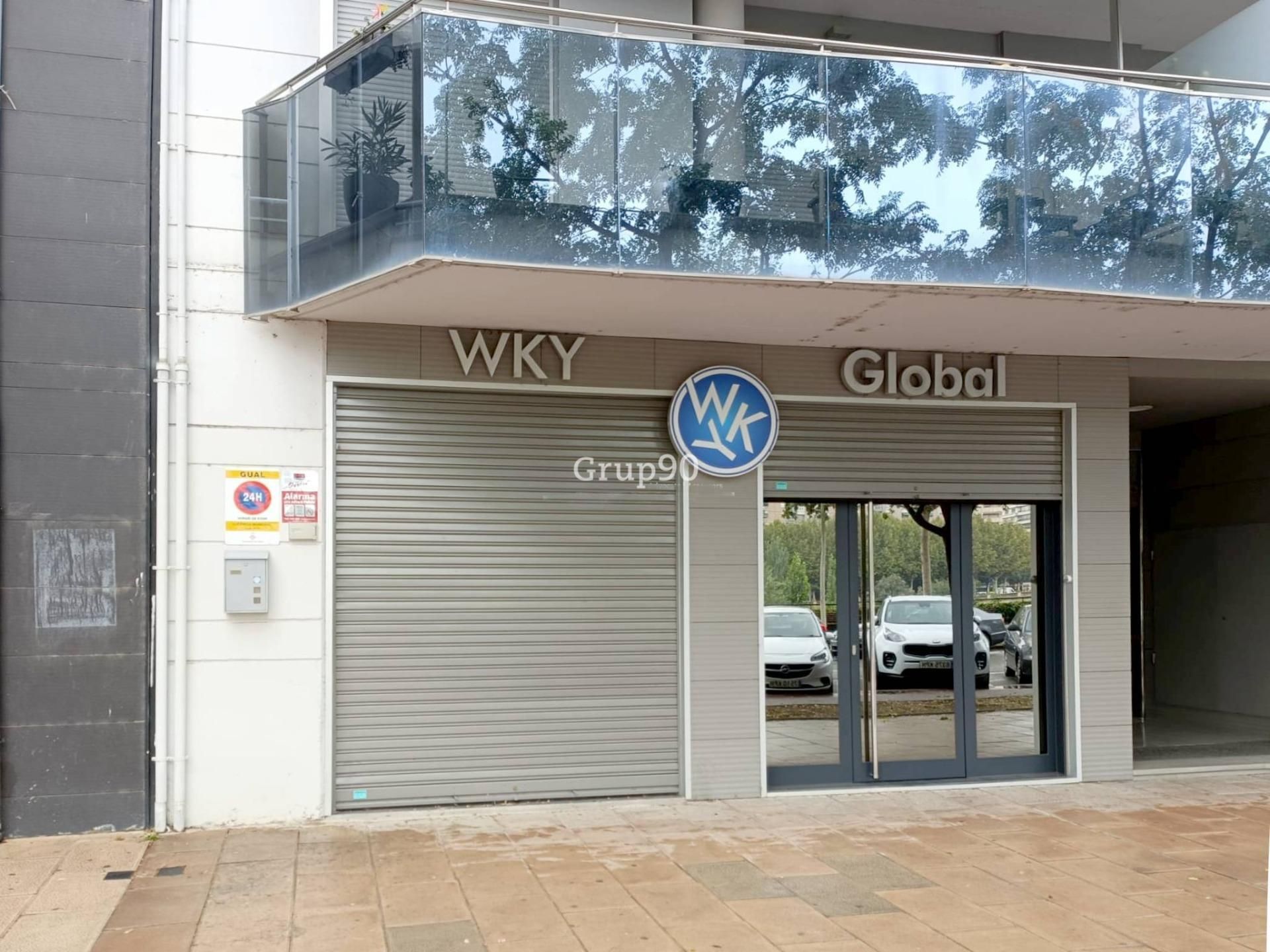 Exterior view of Premises for sale in  Lleida Capital  with Air Conditioner