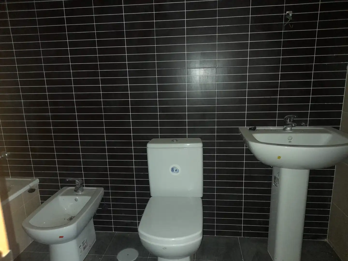 Bany de Pis en venda en Puertollano amb Calefacció, Traster i Piscina comunitària