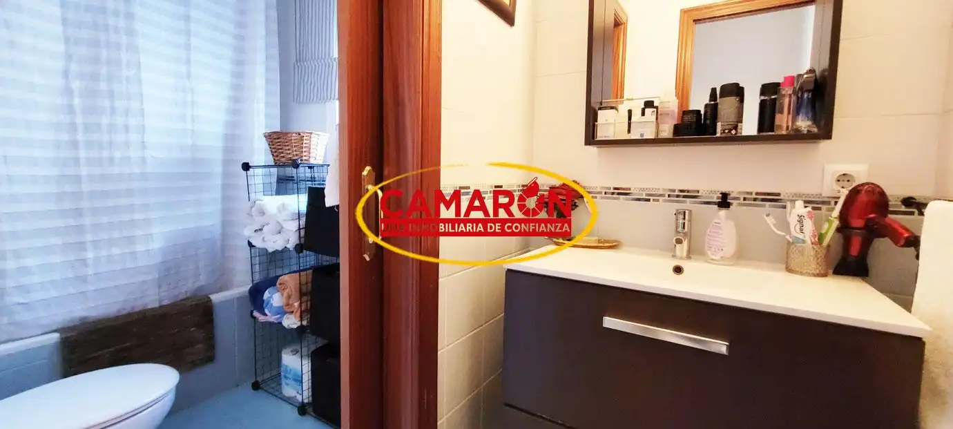 Habitación de Casa o chalet en venta en Coria del Río con Balcón
