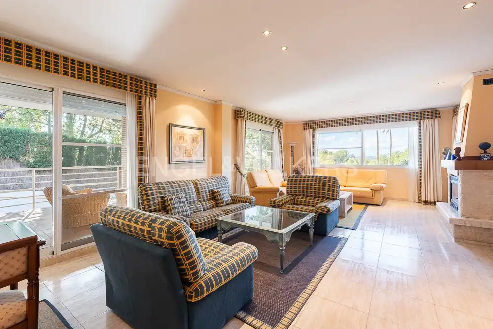Sala de estar de Casa o chalet en venta en Puçol con Aire acondicionado, Calefacción y Jardín privado