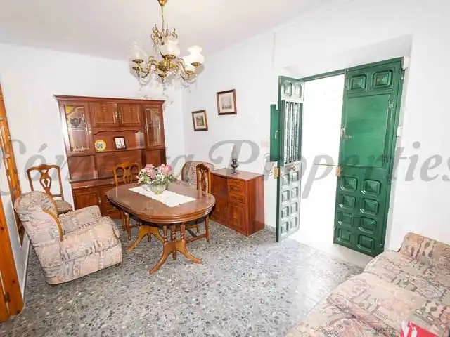 Casa adosada en venda a Torrox Pueblo