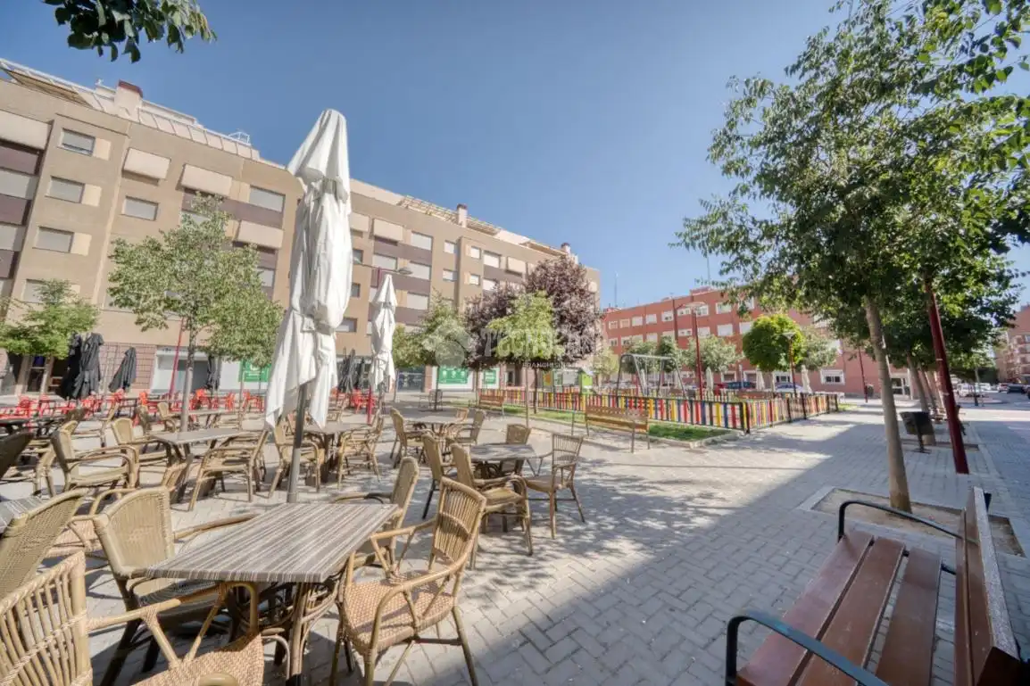 Vista exterior de Pis en venda en Valladolid amb Aire condicionat, Calefacció i Traster