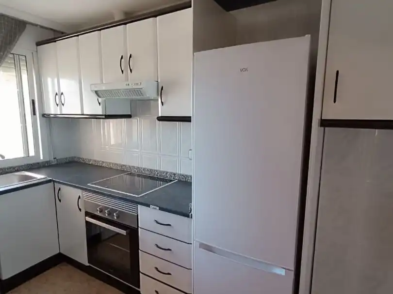 Piso de alquiler en Avenida de Colon, 4, Los Urrutias