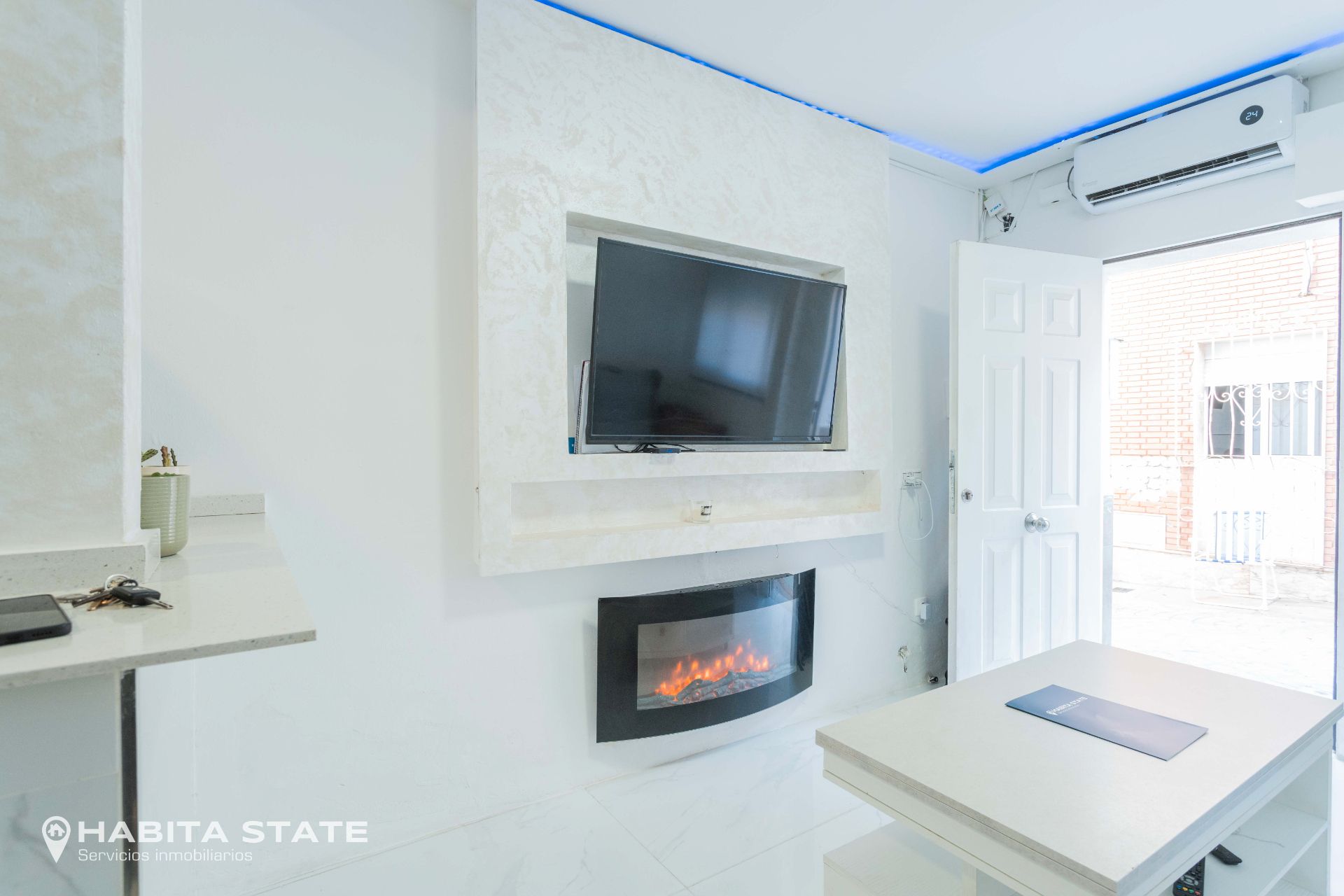 Sala de estar de Casa o chalet en venta en  Almería Capital con Aire acondicionado, Terraza y Amueblado