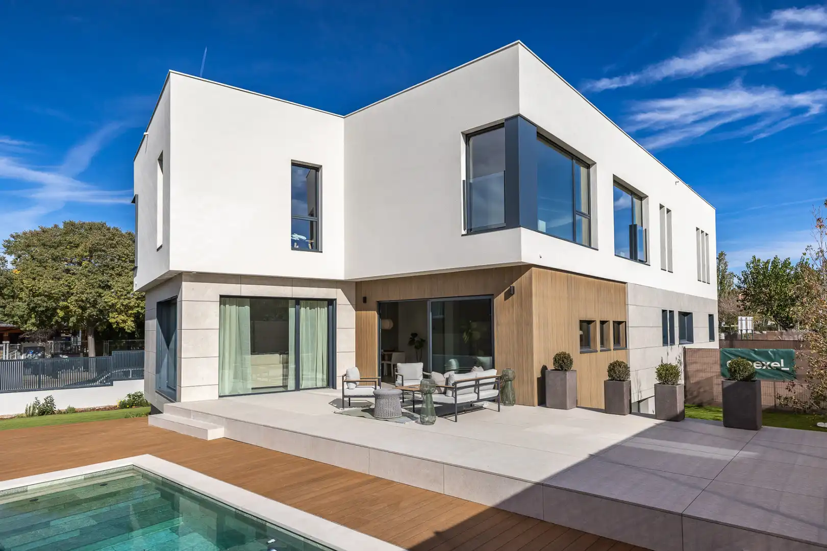 Exterior view of Houses for sale in Sant Cugat del Vallès  with Air Conditioner, Heating and Private garden