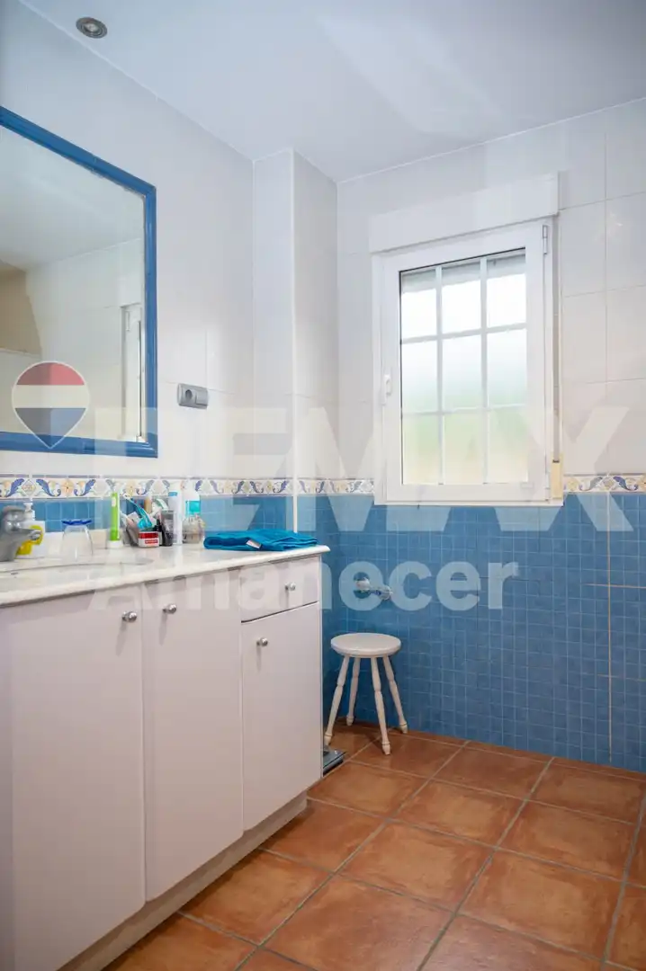 Bany de Casa o xalet en venda en Alfafara amb Terrassa