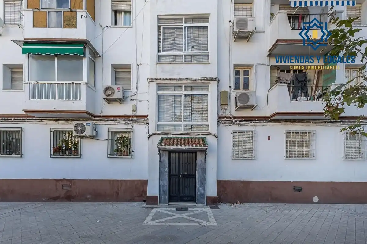 Exterior view of Flat for sale in Granada