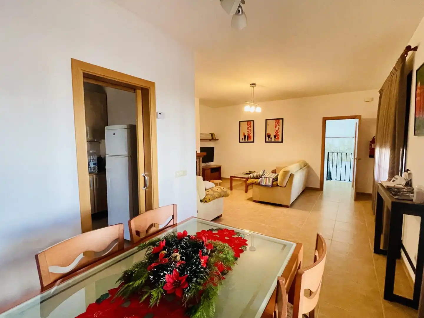 Sala de estar de Finca rústica en venta en Badolatosa con Jardín privado, Terraza y Piscina