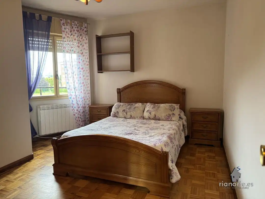 Habitación de Piso en venta en Ribadesella con Calefacción