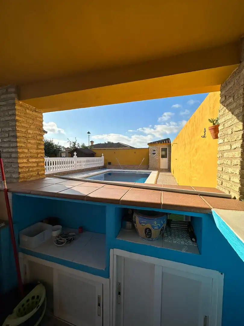Piscina de Casa o xalet en venda en El Puerto de Santa María amb Aire condicionat, Jardí privat i Terrassa