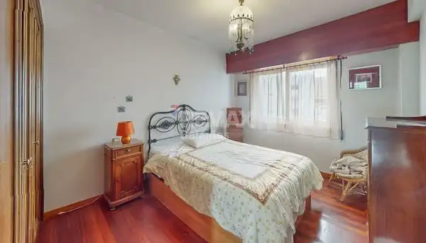 Piso con ascensor en venta en Rúa do Doutor Cadaval, imagen 12