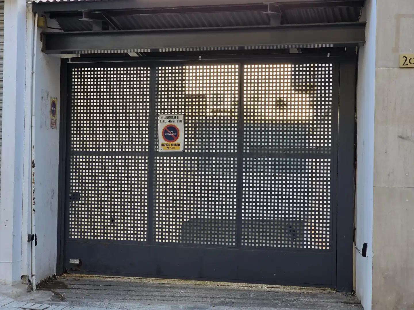 Individual for sale in Riera