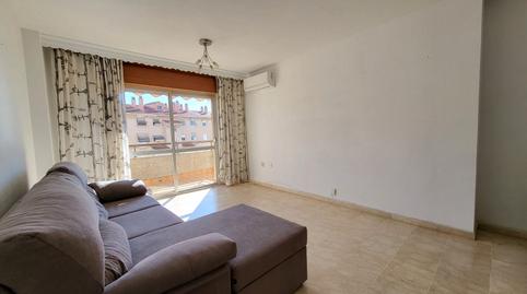 Foto 5 de Piso en venta en Calle Luis Barahona de Soto, Los Guindos - Parque Mediterráneo - Santa Paula, Málaga