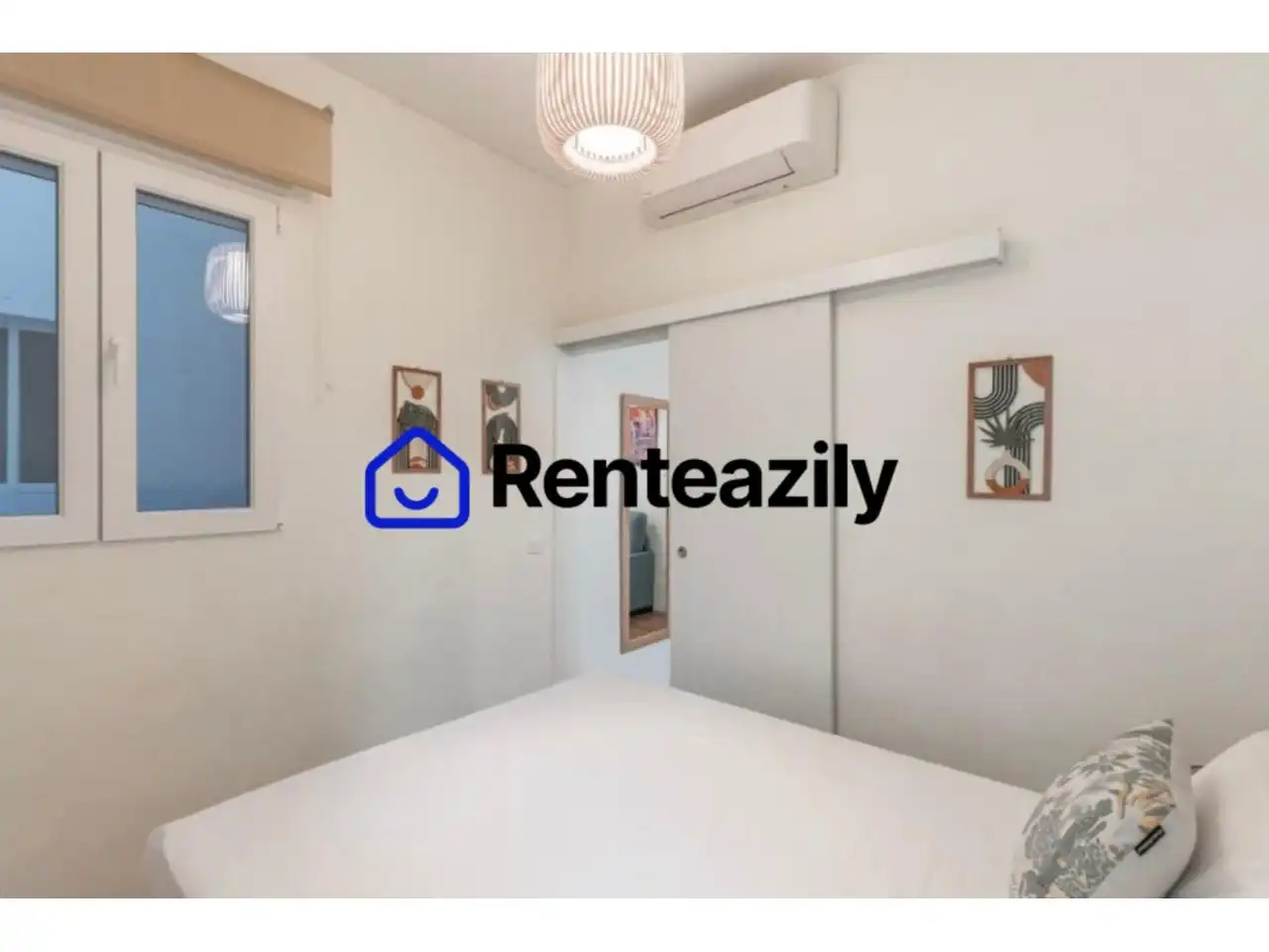 Dormitori de Apartament de lloguer en Madrid amb Aire condicionat, Calefacció i Parquet