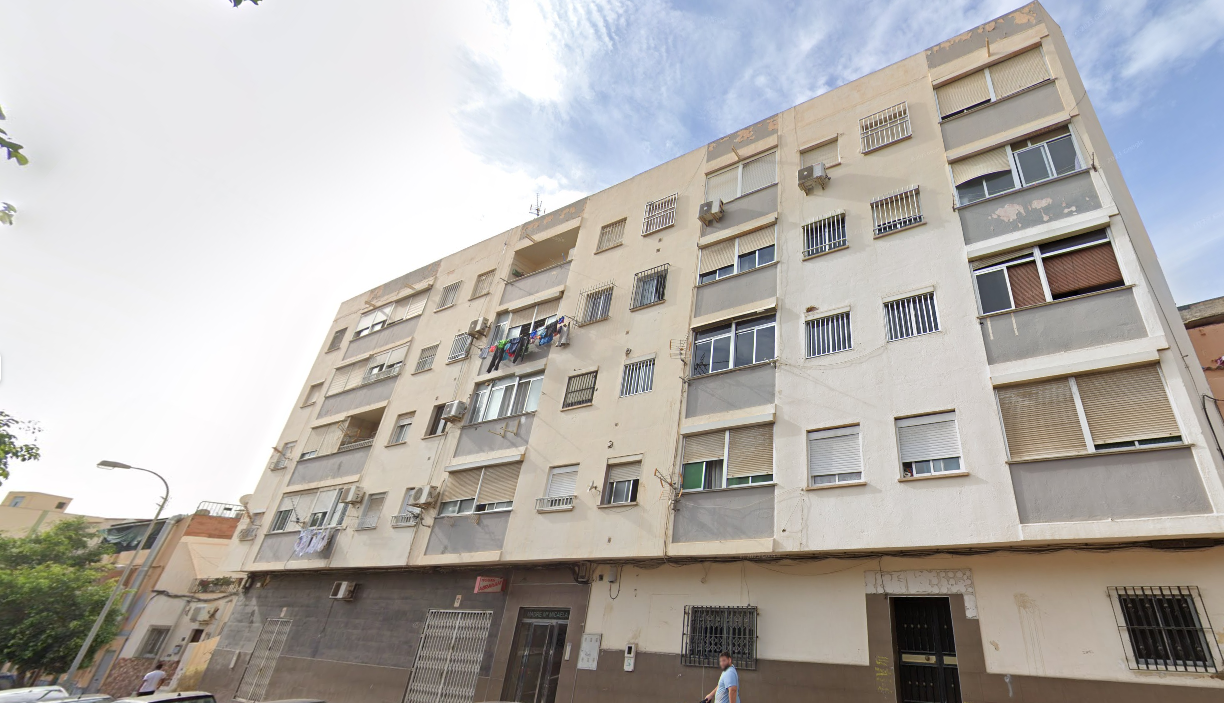 Exterior view of Flat for sale in  Almería Capital