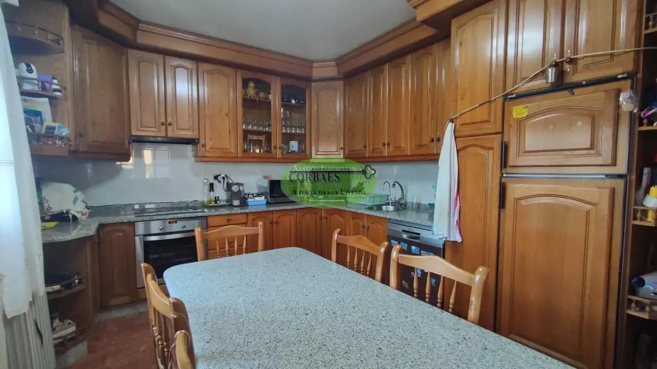 Chalet con jardín en venta en Verín, imagen 3