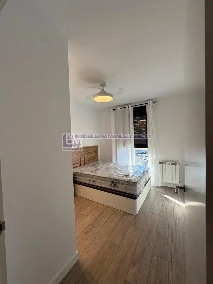 Bedroom of Flat for rent in Cáceres  with Air Conditioner, Heating and Terrace