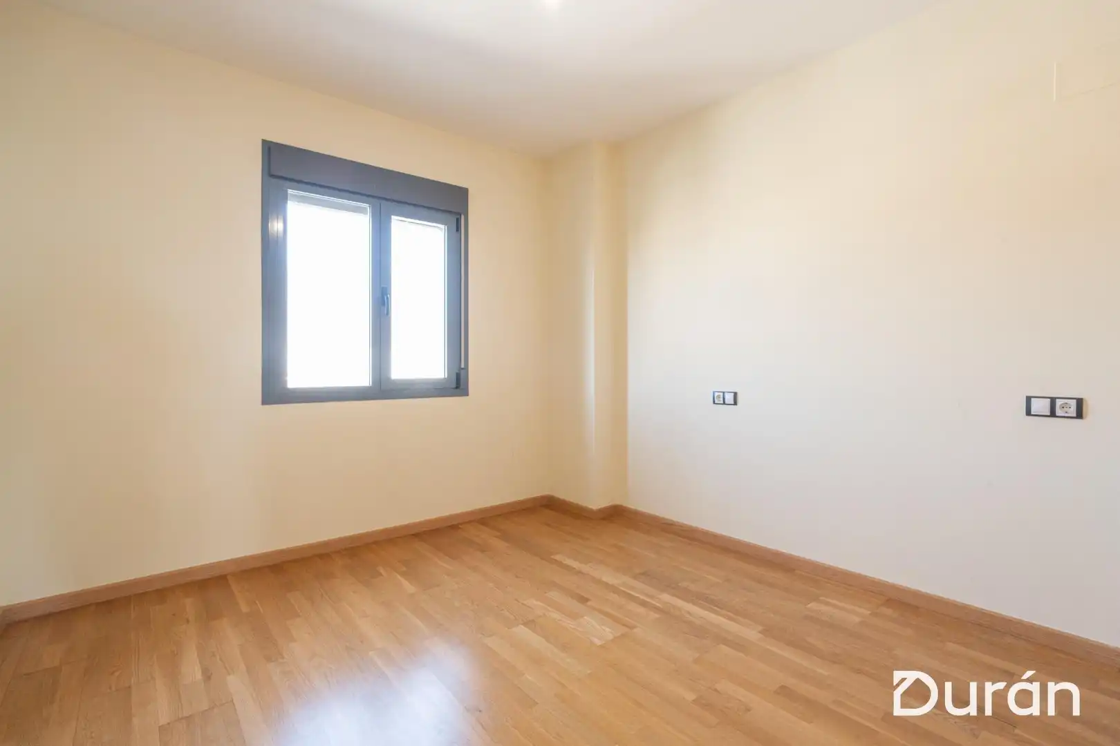 Bedroom of Flat for sale in El Ejido  with Parquet flooring, Terrace and Furnished