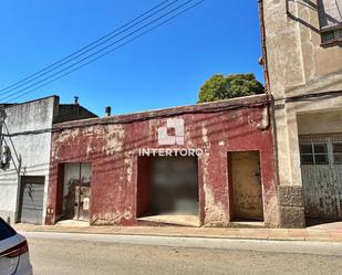 Vista exterior de Nau industrial en venda en Llagostera amb Alarma