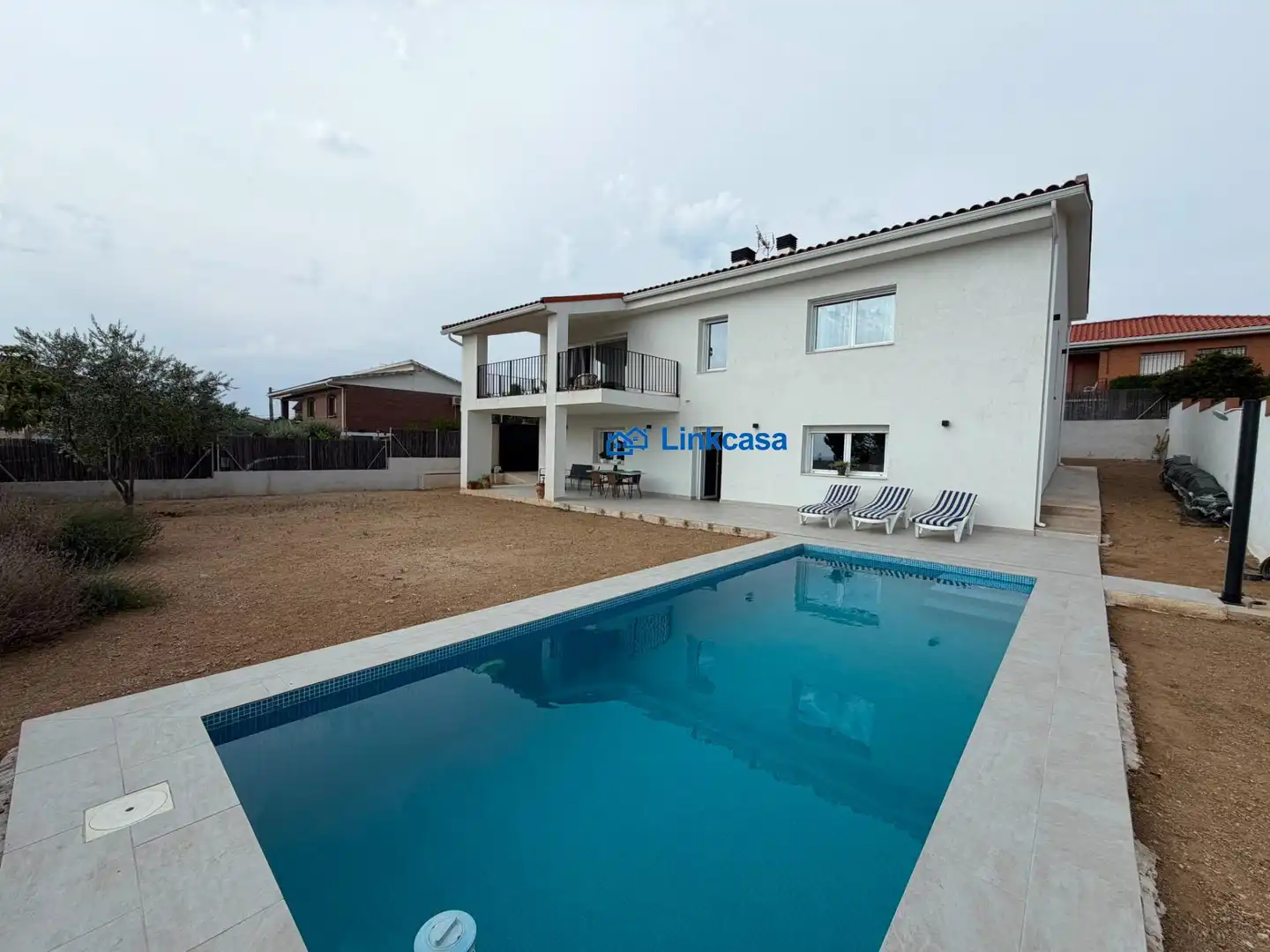 Piscina de Casa o chalet en venta en Navas del Rey con Calefacción, Jardín privado y Terraza