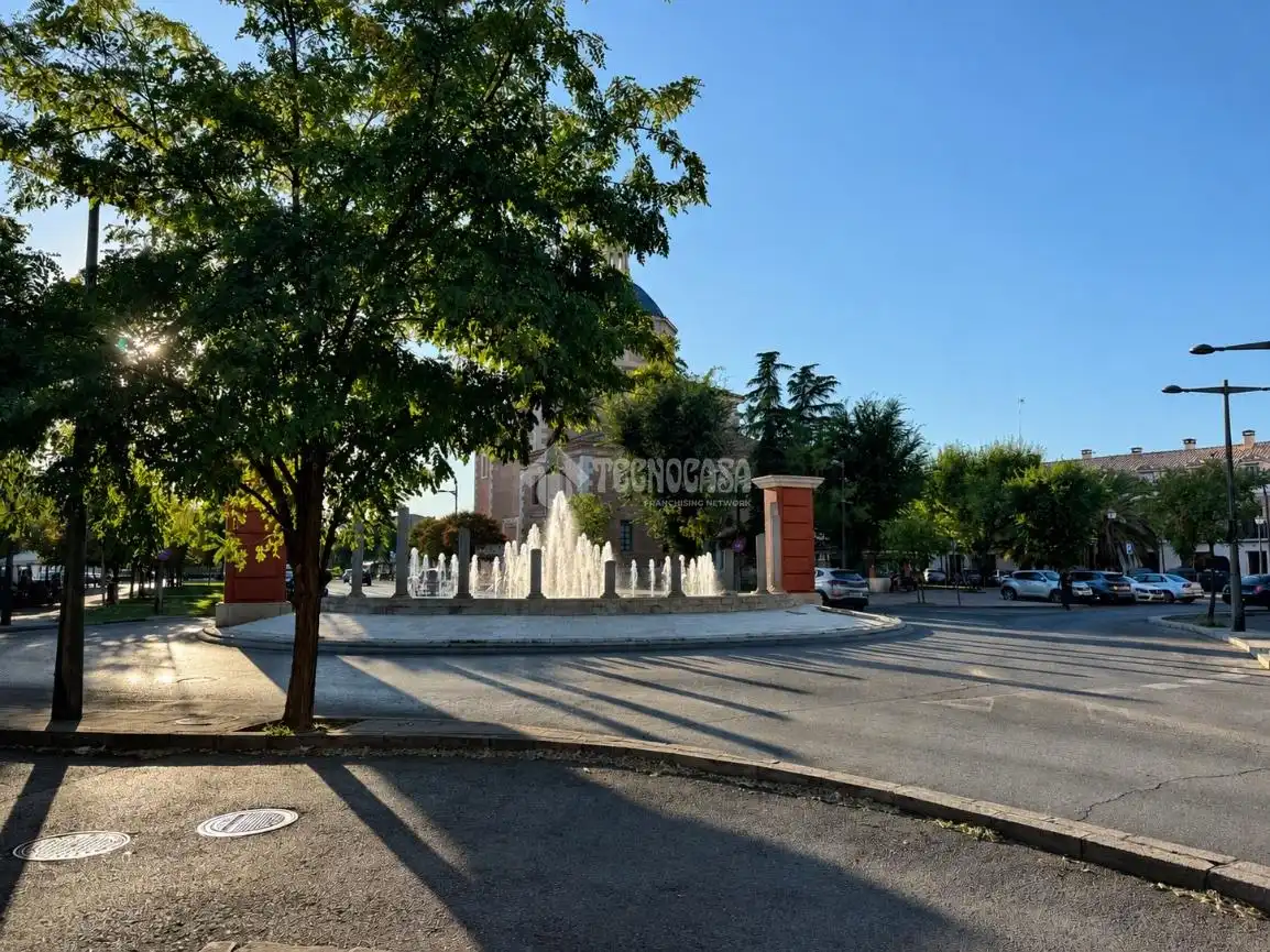 Exterior view of Flat for sale in Aranjuez  with Air Conditioner and Storage room