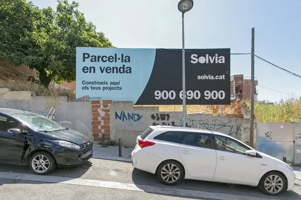 Außenansicht von Büro zum Verkauf in Badalona