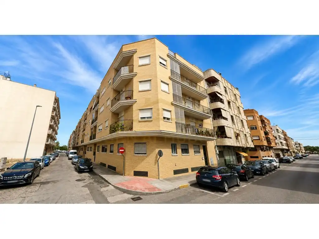 Wohnung mit Pool zum Verkauf in Calle Donadores 56