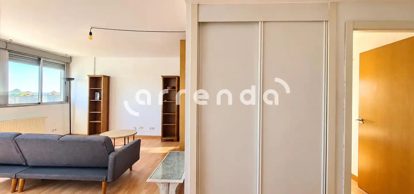Schlafzimmer von Wohnung zur Miete in Usera