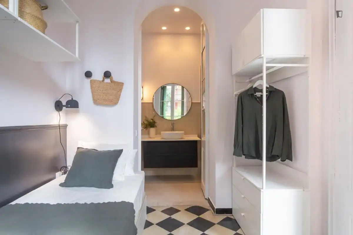Dormitori de Casa o xalet per a compartir en Gràcia