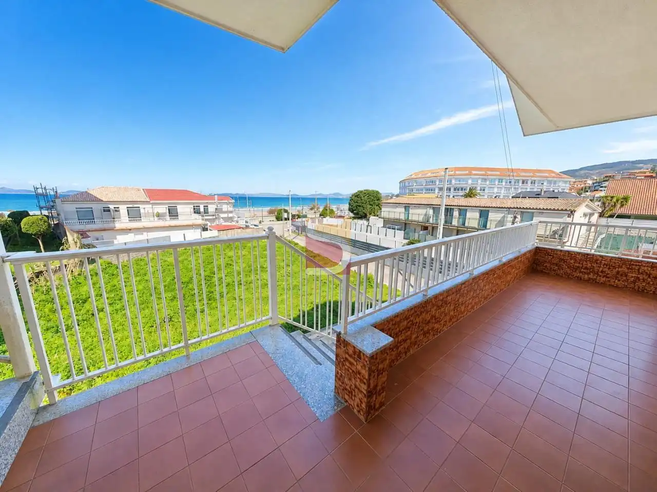 Terraza de Piso de alquiler en Nigrán con Calefacción, Terraza y Amueblado