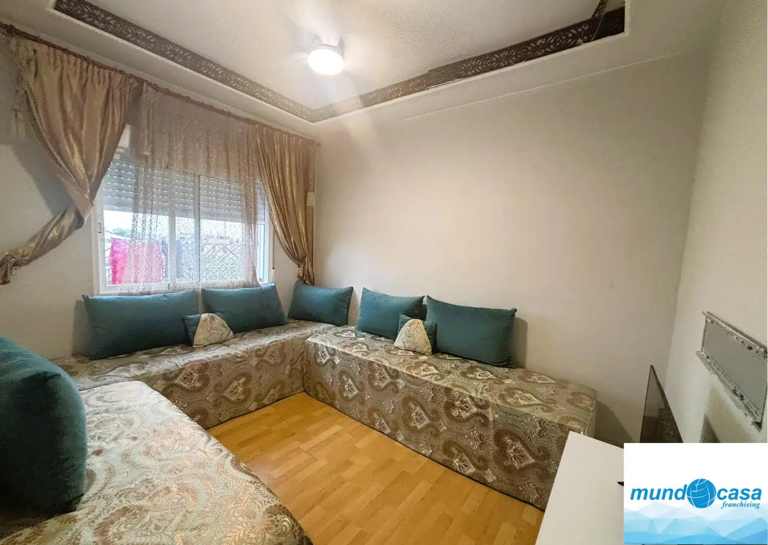 Schlafzimmer von Wohnung zum Verkauf in Pina de Ebro mit Parkett, Ofen und Waschmaschine
