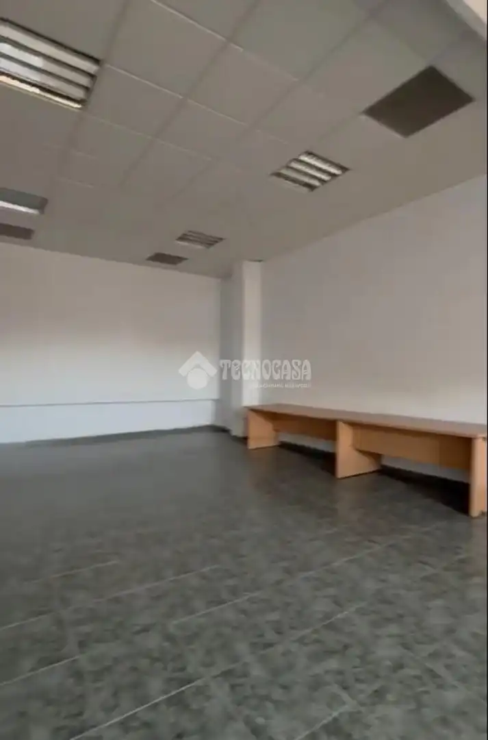 Local comercial en venda a Roquetas de Mar ciudad, imagen 4