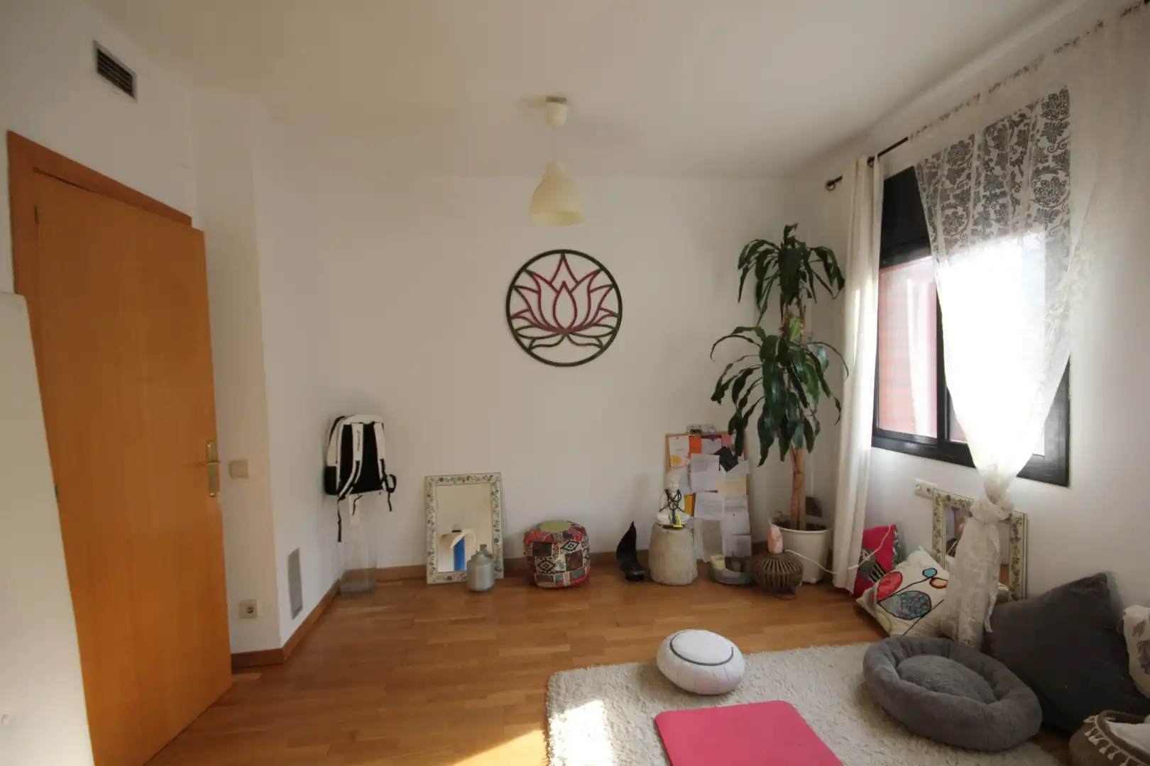 Flat for sale in Carrer Joan Miró, La Roca del Vallès